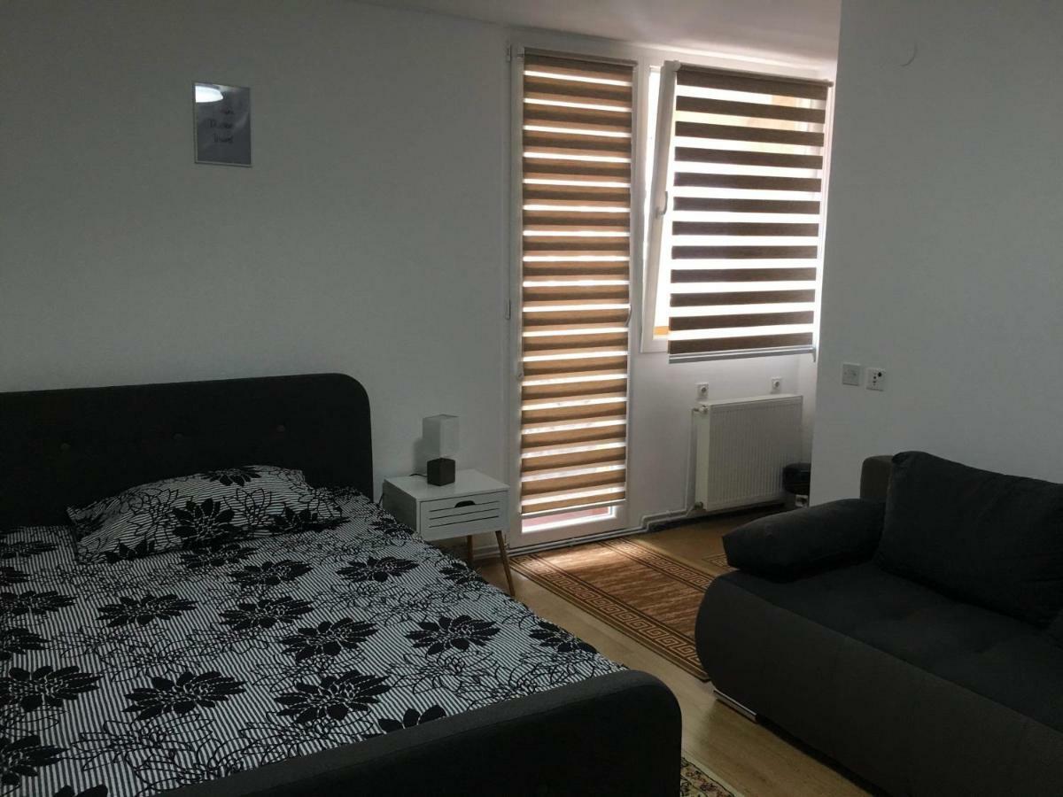 Old Town Cute Apartment Sarajevo Ngoại thất bức ảnh